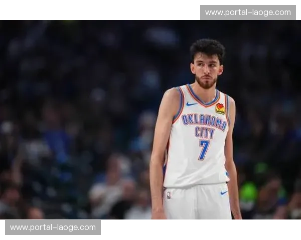 消息称 霍姆格伦正增重以适应NBA级别内线对抗强度 消息称 霍姆格伦正增重以适应NBA级别内线对抗强度